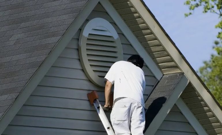 Residential Home Painting in Calgary: How to Choose the Right Color for Northern Light